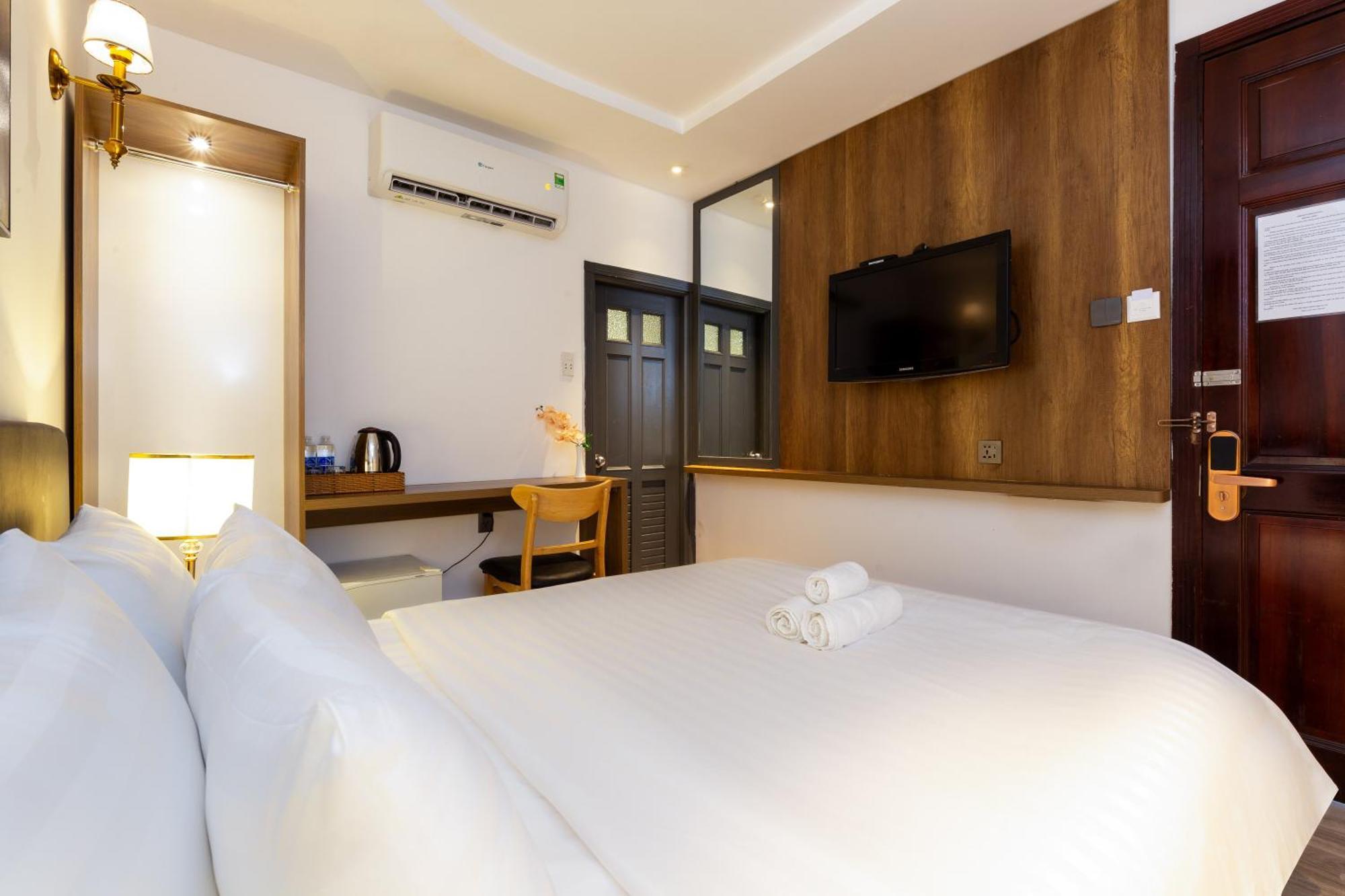 Apec Hotel Хошимин Экстерьер фото